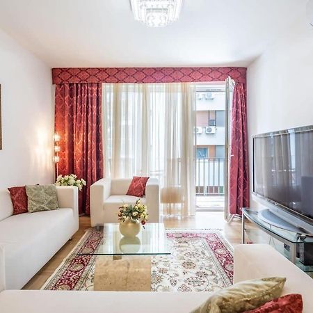 Homey Apartment With Ac And Balcony Budapest Luaran gambar