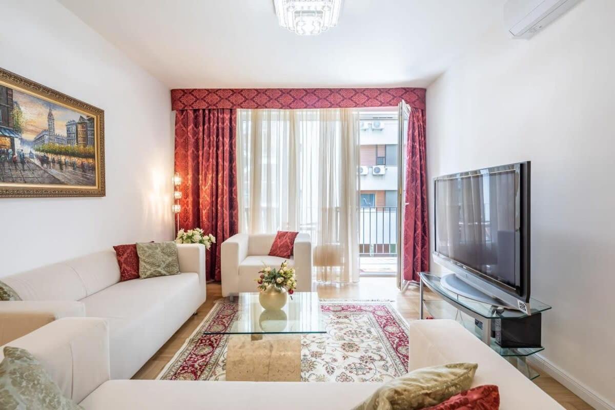 Homey Apartment With Ac And Balcony Budapest Luaran gambar
